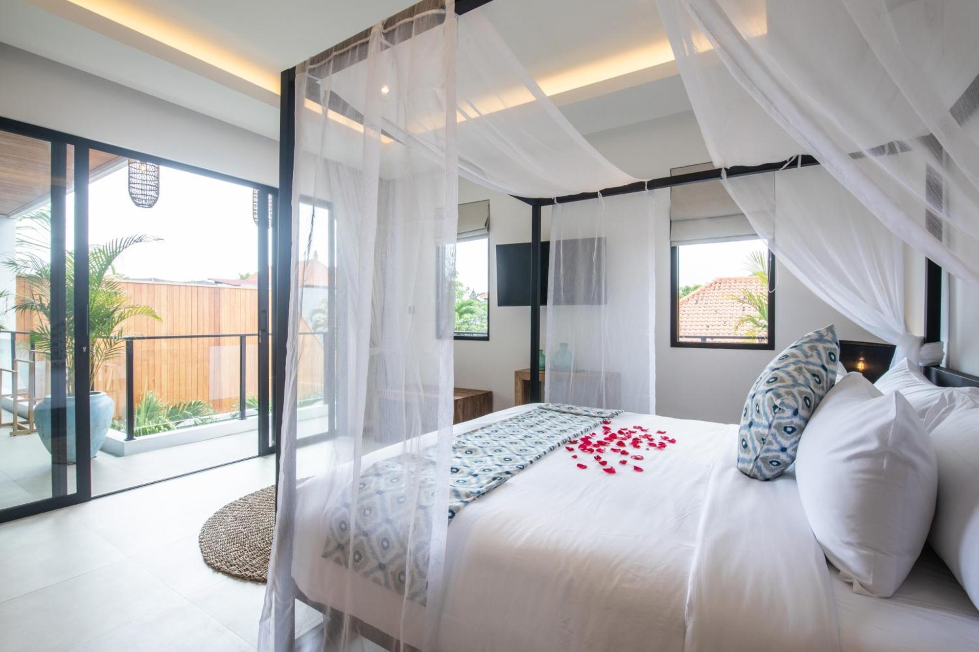 Villa Zayana Seminyak (Bali)